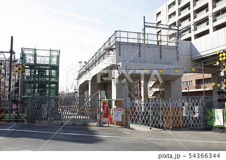 工事中の竹ノ塚駅前にて（2019年2月） 54366344