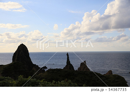 隠岐諸島　隠岐諸島の奇岩　隠岐諸島の海岸　隠岐諸島の風景 54367735