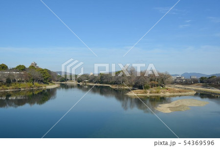 岡山城を臨む 54369596