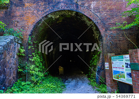 (新潟県)親不知海岸 親不知レンガトンネル 遊歩道 (新潟県)親不知海岸 親不知レンガトンネル 遊歩道 54369771