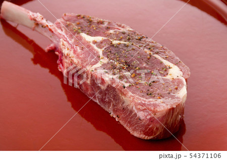 ラムチョップ（生肉） 54371106