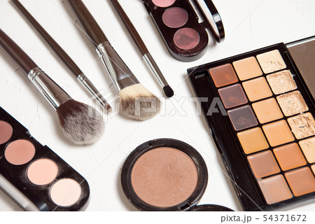 Professional makeup brushes for the highlighter of the foundation for make-up of the rouge blush 54371672