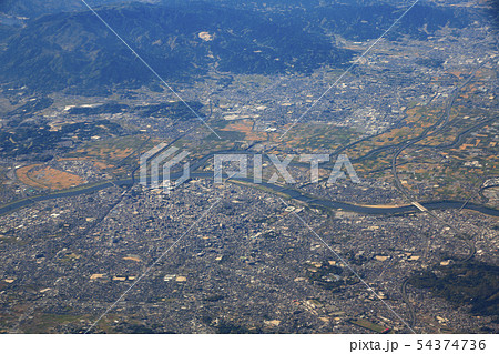 久留米市街地と筑後川 54374736