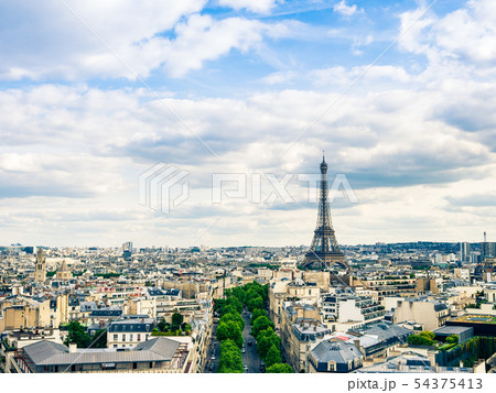 パリ　凱旋門から眺めるエッフェル塔 54375413
