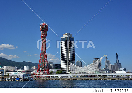 神戸メリケンパークと青空 54377558