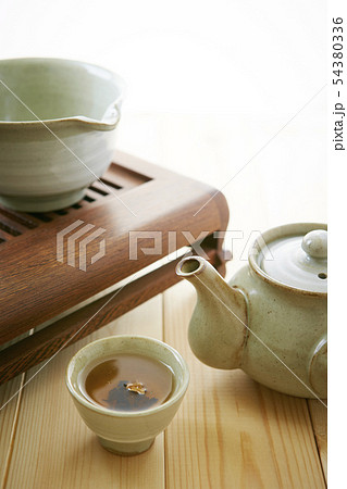 プーアル茶と茶盤　 54380336