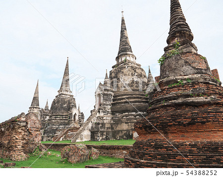 タイ王国 アユタヤ ワット・プラ・シーサンペット タイ王国 アユタヤ ワット・プラ・シーサンペット 54388252