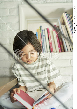 子供　ライフスタイル 54390432