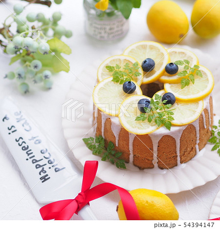 レモンシフォンケーキの写真素材