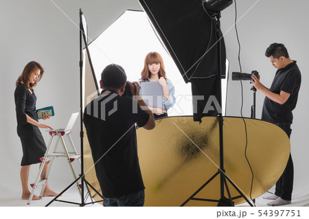 Studio work shop 54397751