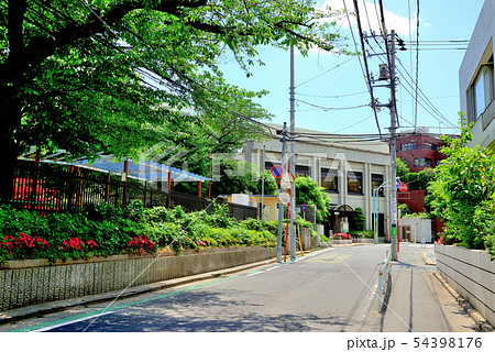 代々木上原駅周辺の住宅街 54398176