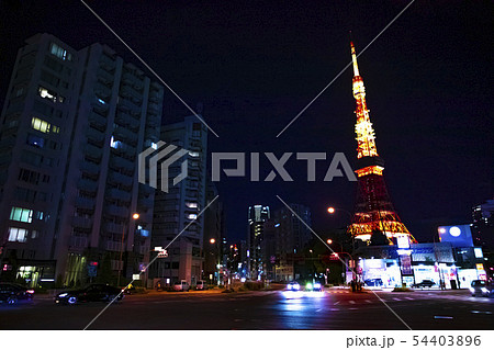 東京タワー　都会の風景　夜景　東京　麻布十番　イルミネーション　ライトアップ 54403896