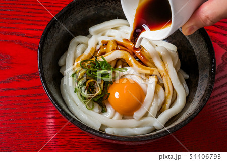 伊勢うどん　(Ise udon)Japanese noodles with thick sauce 54406793