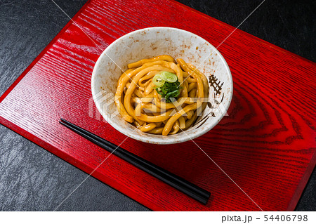 伊勢うどん　(Ise udon)Japanese noodles with thick sauce 54406798