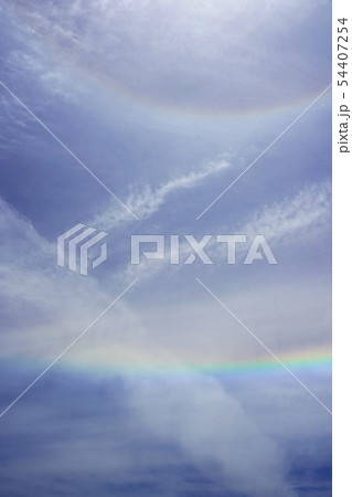 内暈と環水平アーク 内暈と環水平アーク 54407254
