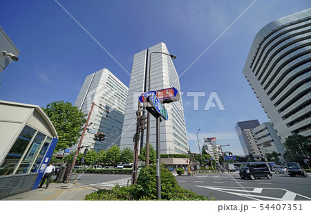 日本の東京都市景観　「青山一丁目」などを望む 54407351