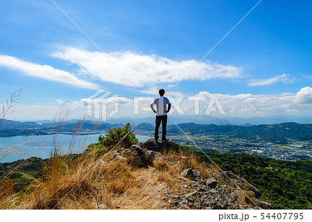 写真素材：香川、高松、五剣山、山、山頂、風景、男性 54407795