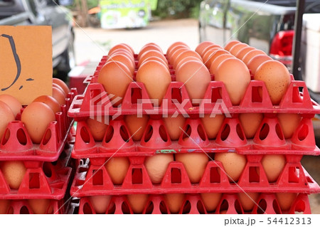 Hen egg in the market 54412313