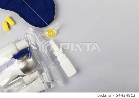 Set for flight small bottles with cosmetics, sleep 54424912
