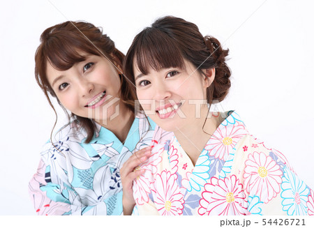 浴衣を着た女性 浴衣を着た女性 54426721