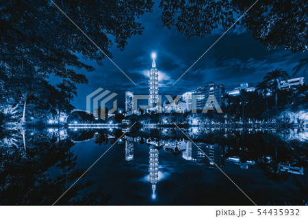 Taipei park garden and reflection of skyscrapers 54435932