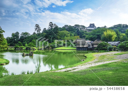 彦根城と日本庭園 54438658