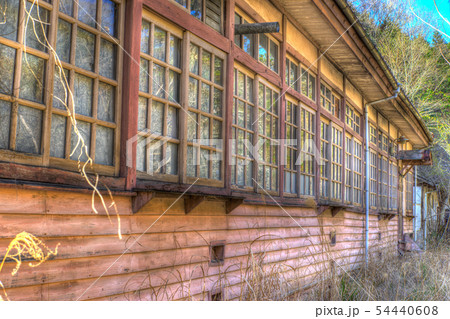 旧神根尋常小学校和意谷支校(和意谷小学校)(岡山県備前市吉永町)※作品コメント欄に撮影位置 旧神根尋常小学校和意谷支校(和意谷小学校)(岡山県備前市吉永町)※作品コメント欄に撮影位置 54440608