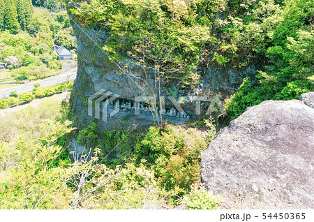 大分県　羅漢寺・古羅漢　向かいの岩窟 54450365