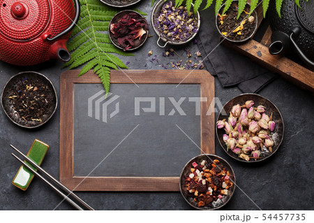 Set of herbal and fruit dry teas 54457735