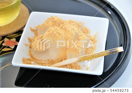 涼しげなわらび餅 54459273