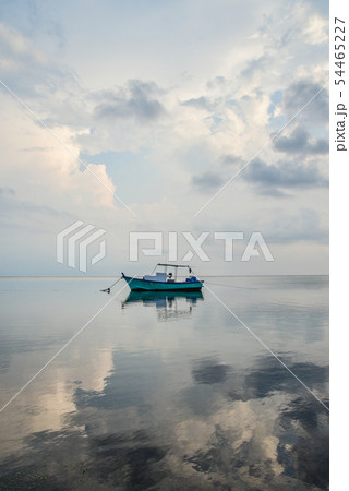 Sea and boat on Maldives 54465227
