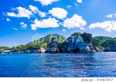 （静岡県）堂ヶ島・洞窟巡り　船上から見る堂ヶ島 54467047