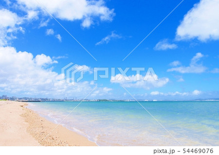 沖縄 夏の海岸 54469076