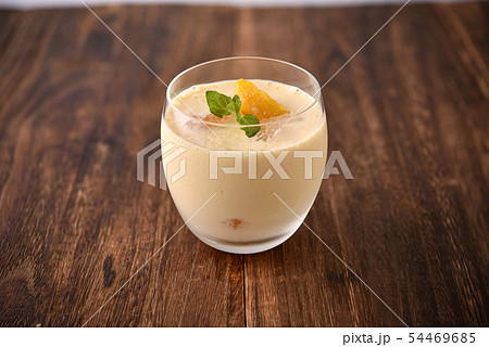 ひんやりラッシー_マンゴー 54469685