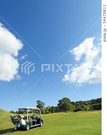 ゴルフ場とカート 54470611