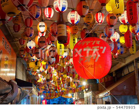 大阪天満 裏天満のちょうちん通り 54470935