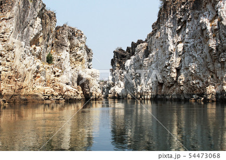 Bhedaghat marble rocks, Bhedaghat, Jabalpur, India 54473068