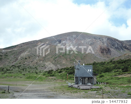 警戒が続く吾妻山(一切経山) 警戒が続く吾妻山(一切経山) 54477932