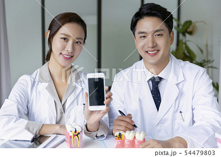 Research scientist concept, technicians working in laboratory 072 54479803