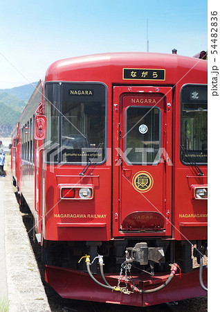 岐阜県の観光列車「ながら」長良川鉄道 岐阜県の観光列車「ながら」長良川鉄道 54482836