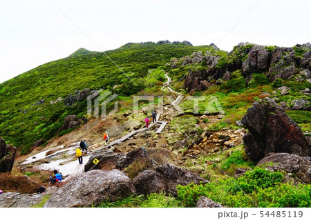 早池峰山から剣が峰方面へ下る 54485119