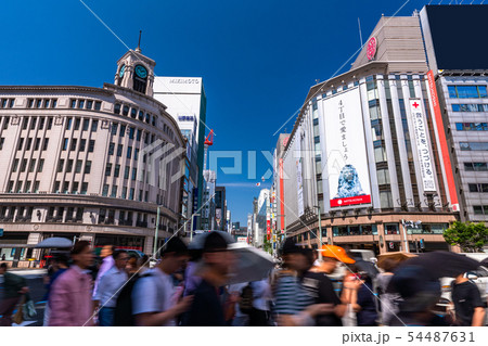 東京都 銀座 ショッピング街の写真素材