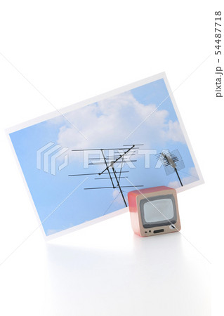 テレビとアンテナ 54487718
