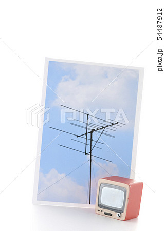 テレビとアンテナ 54487912