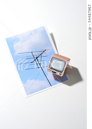 テレビとアンテナ 54487967