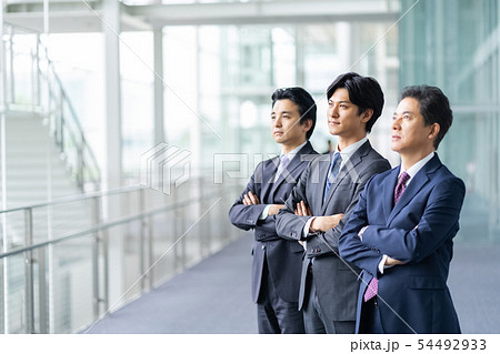 男性会社員 ビジネスイメージ 男性会社員 ビジネスイメージ 54492933