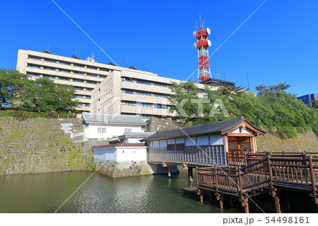 【福井県】晴天下の福井城跡 54498161