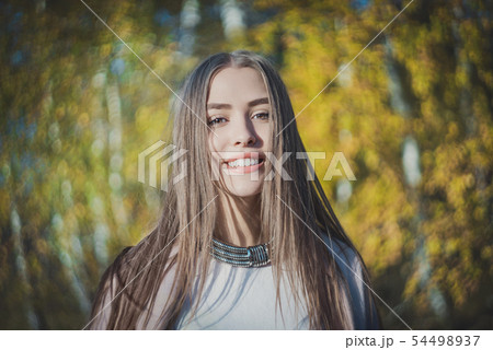 Autumn portrait of a happy girl Autumn portrait of a happy girl 54498937