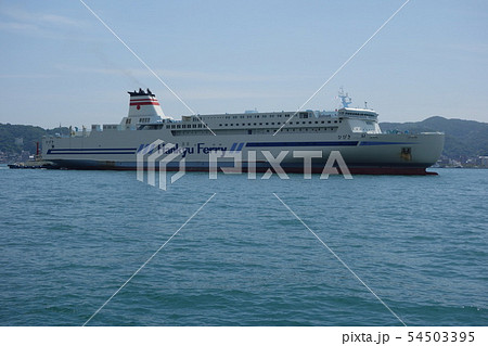 関門海峡 航路外の阪九フェリーが通過 関門海峡 航路外の阪九フェリーが通過 54503395
