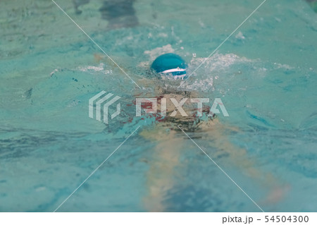 In the pool In the pool 54504300